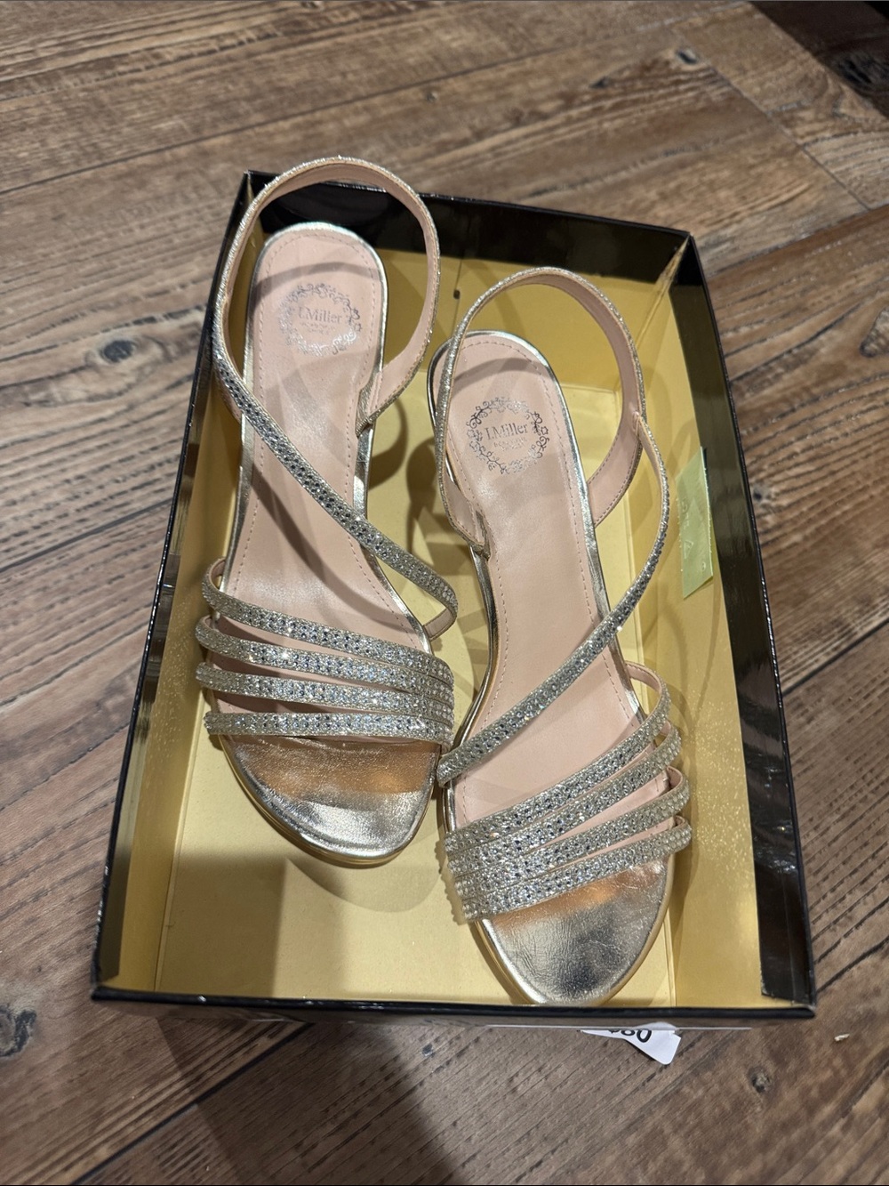 Women's Glitter Strappy Dress Sandals - Gold